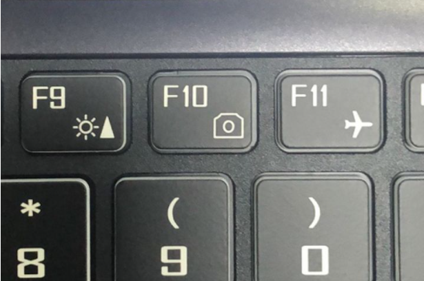 聯想電腦Win10攝像頭用不了怎么辦？